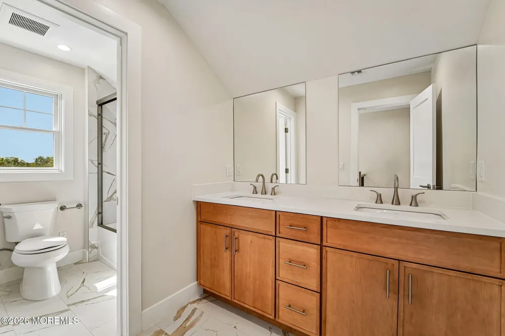 11 Scarlet Drive Piscataway, NJ 08854