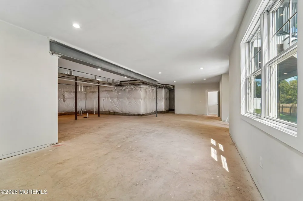 11 Scarlet Drive Piscataway, NJ 08854