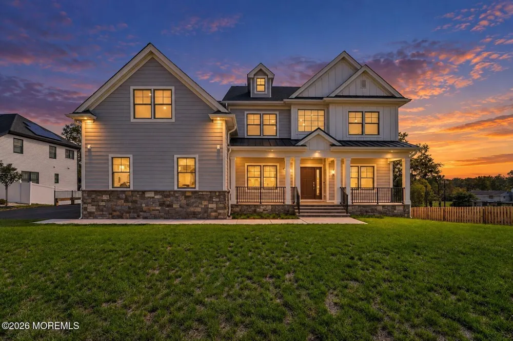 11 Scarlet Drive Piscataway, NJ 08854