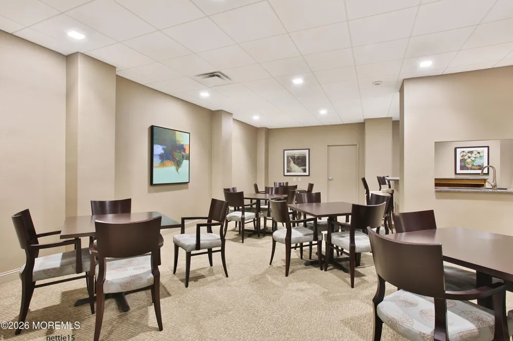 1 Channel Drive #813 Monmouth Beach, NJ 07750