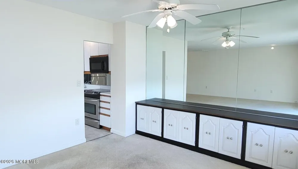 1 Channel Drive #813 Monmouth Beach, NJ 07750