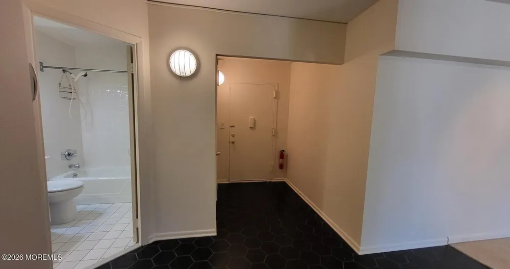 1 Channel Drive #813 Monmouth Beach, NJ 07750