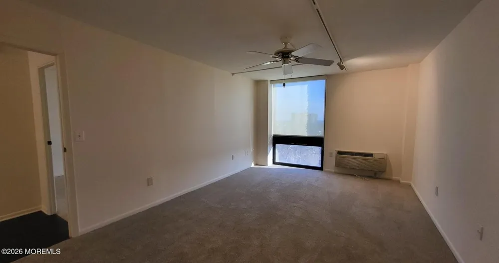 1 Channel Drive #813 Monmouth Beach, NJ 07750
