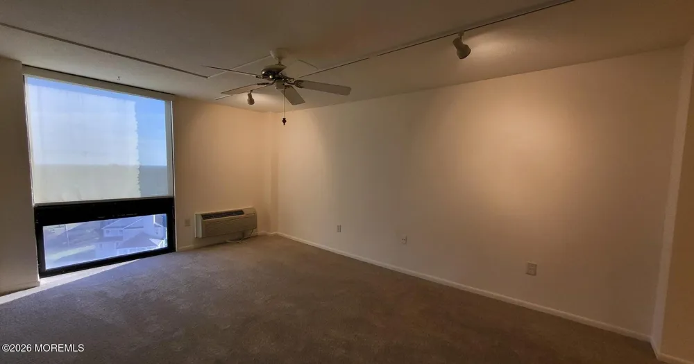 1 Channel Drive #813 Monmouth Beach, NJ 07750
