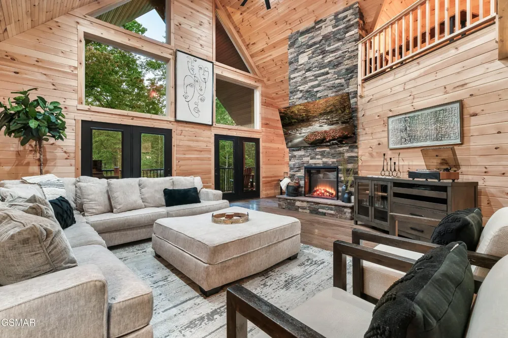 1325 Harmony Way Sevierville, TN 37876