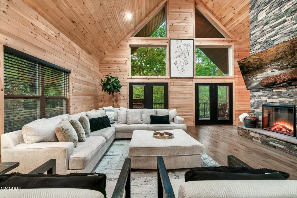 1325 Harmony Way Sevierville, TN 37876