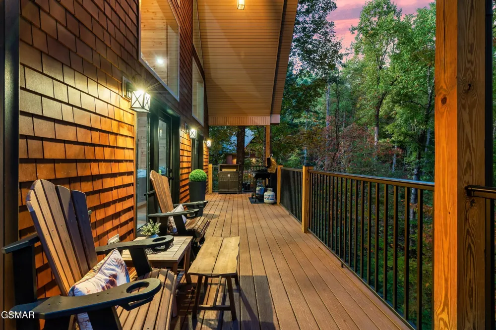 1325 Harmony Way Sevierville, TN 37876