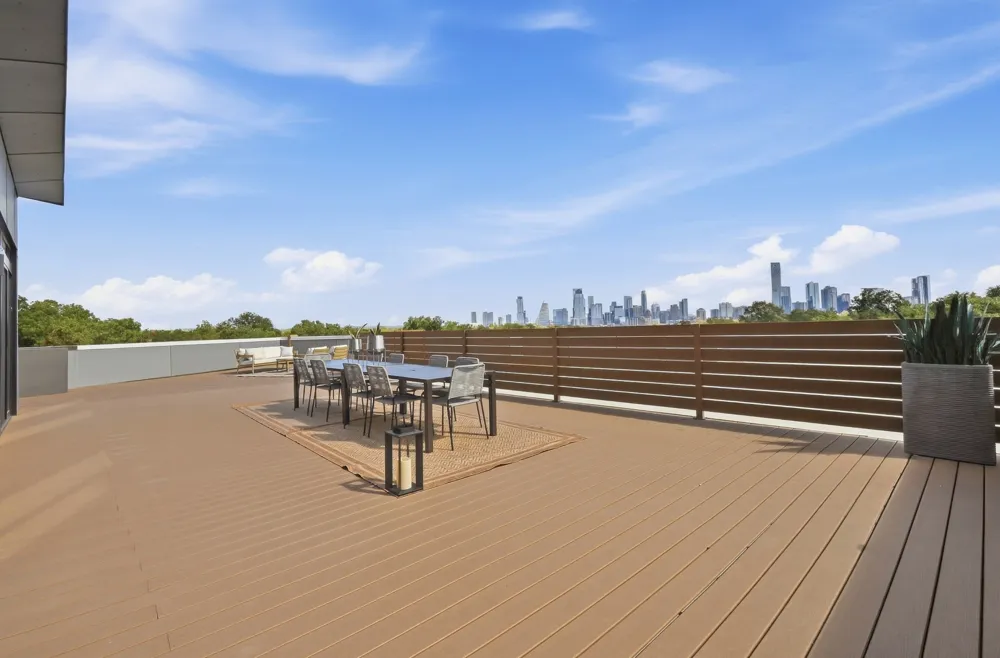 2209 S 1st Street #401 Austin, TX 78704