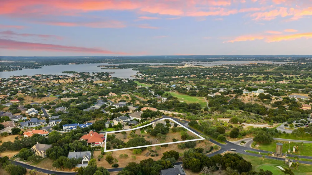 101 Diamond Hill Horseshoe Bay, TX 78657