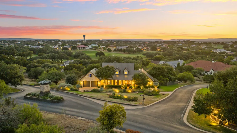 101 Diamond Hill Horseshoe Bay, TX 78657