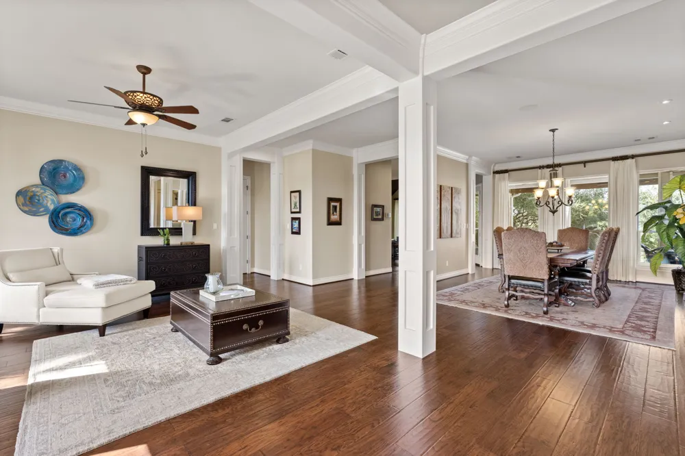 101 Diamond Hill Horseshoe Bay, TX 78657