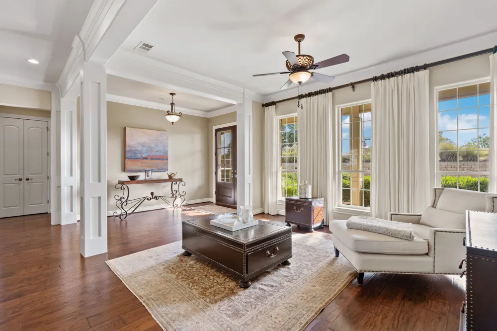 101 Diamond Hill Horseshoe Bay, TX 78657