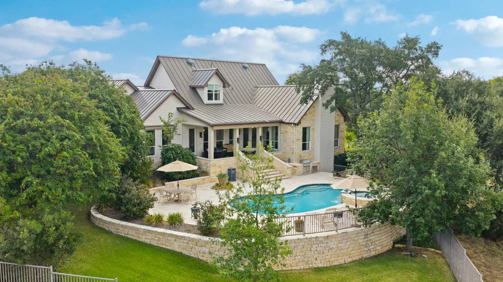 101 Diamond Hill Horseshoe Bay, TX 78657