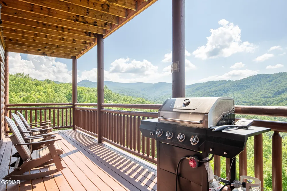 927 Street Of Dreams Way Gatlinburg, TN 37738