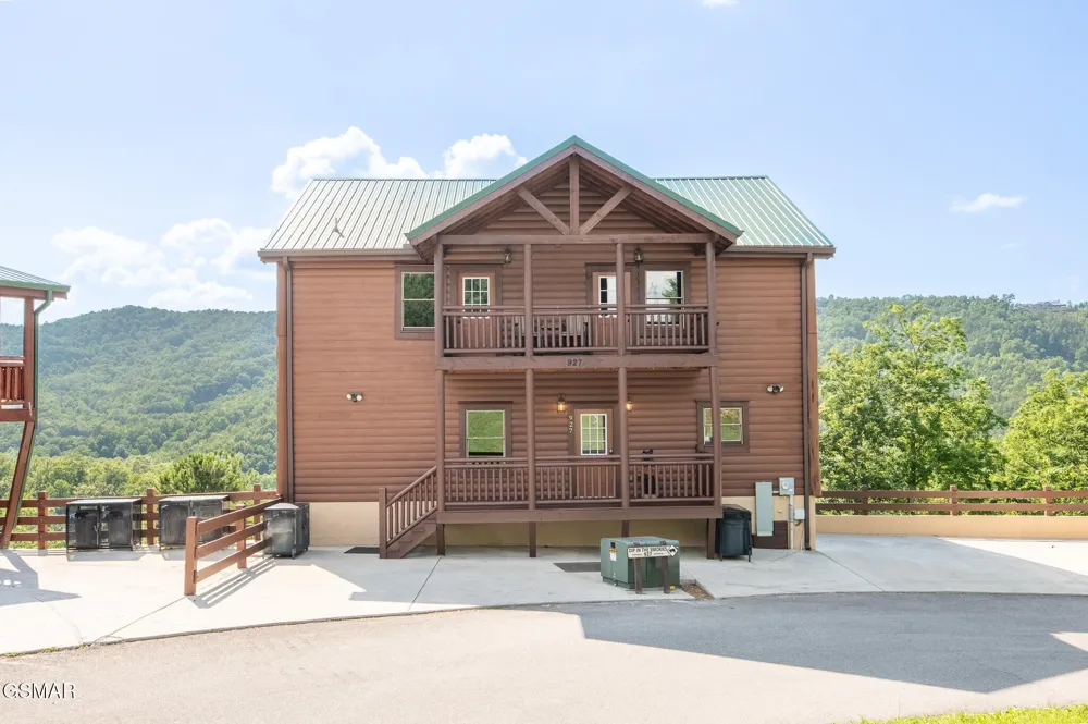 927 Street Of Dreams Way Gatlinburg, TN 37738
