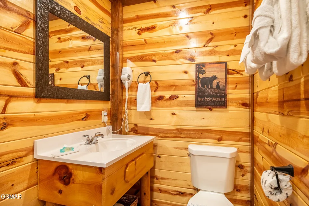 927 Street Of Dreams Way Gatlinburg, TN 37738
