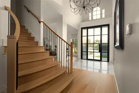 5107 Gold Crest Court