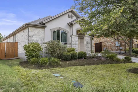 205 Cherokee Rose Circle
