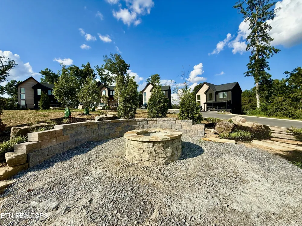 1259 Reedmont Way Sevierville, TN 37876