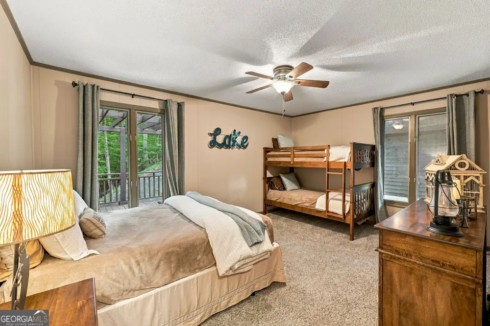 319 Chestatee View DR Dawsonville, GA 30534