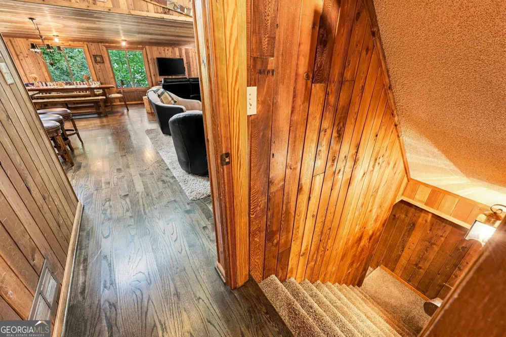 319 Chestatee View DR Dawsonville, GA 30534