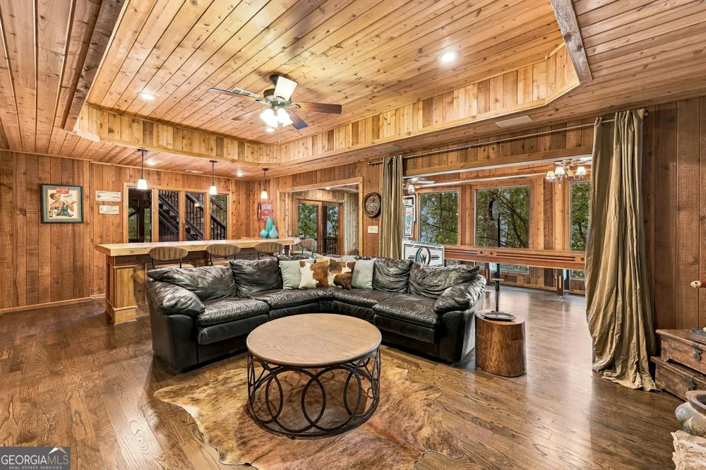 319 Chestatee View DR Dawsonville, GA 30534
