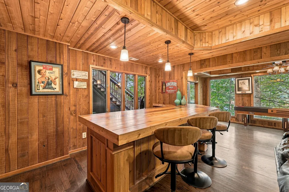 319 Chestatee View DR Dawsonville, GA 30534