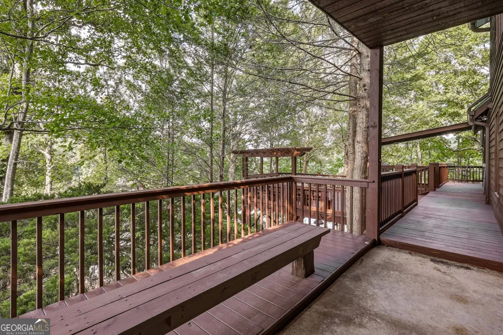 319 Chestatee View DR Dawsonville, GA 30534