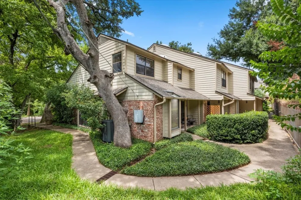 3801 Menchaca Road #42 Austin, TX 78704