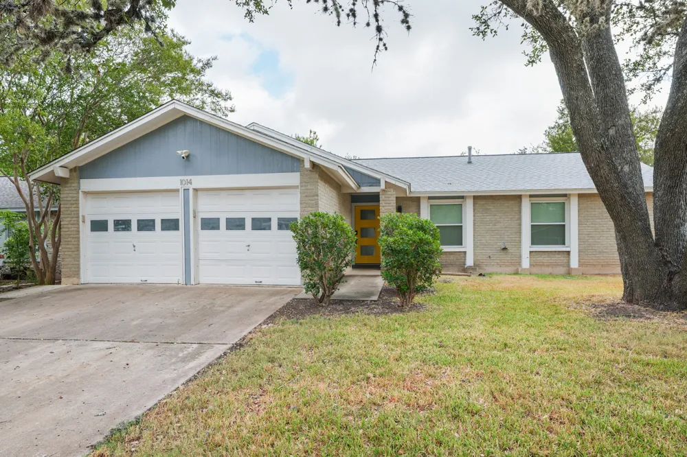 1014 Hillside Oaks Drive Austin, TX 78745