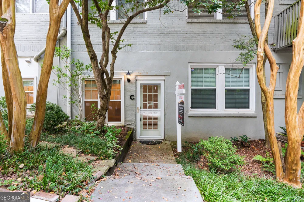 71 Maddox DR NE Atlanta, GA 30309