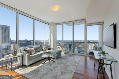 855 Peachtree ST NE