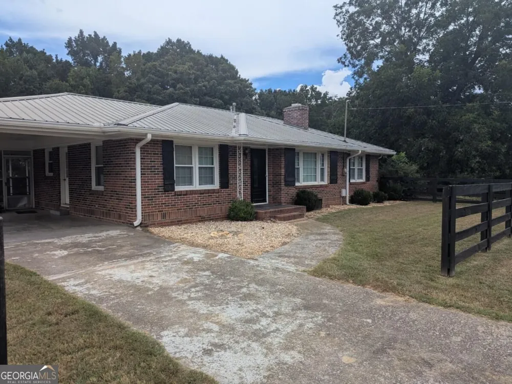 6115 Jewell Bennett RD Dawsonville, GA 30534