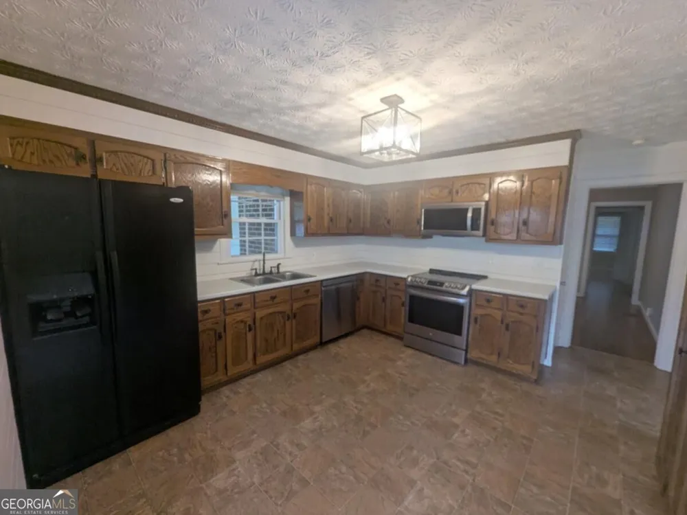 6115 Jewell Bennett RD Dawsonville, GA 30534