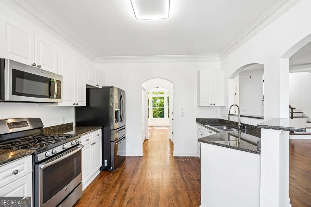 322 8th ST NE Atlanta, GA 30309