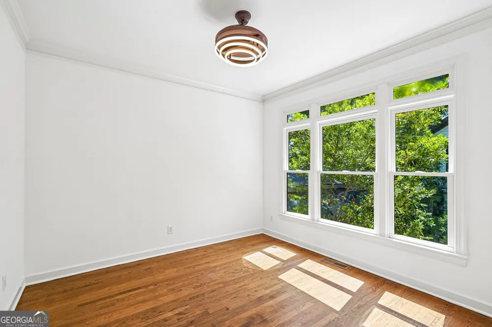 322 8th ST NE Atlanta, GA 30309