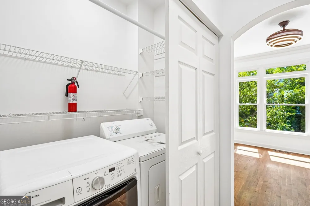 322 8th ST NE Atlanta, GA 30309