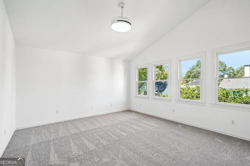 322 8th ST NE Atlanta, GA 30309