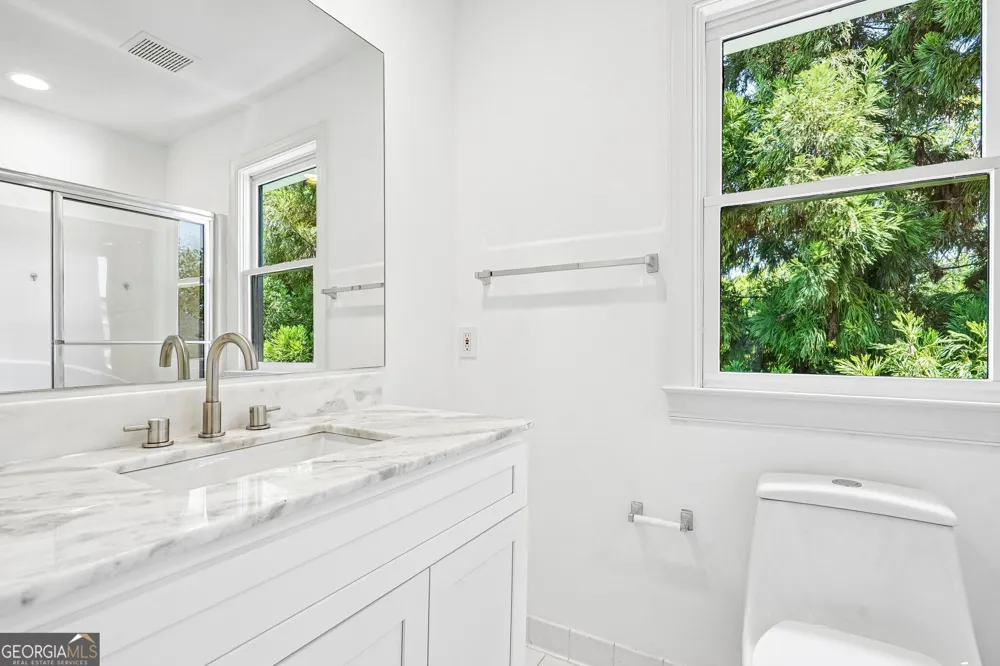 322 8th ST NE Atlanta, GA 30309