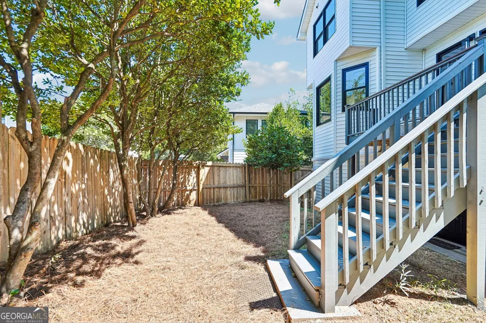 322 8th ST NE Atlanta, GA 30309