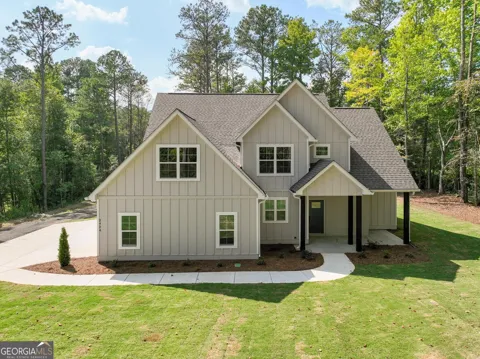 2424 Fischer Road