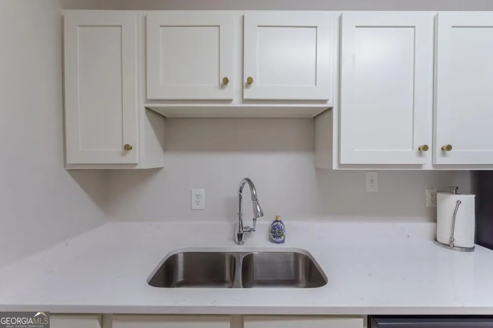 345 Research DR Athens, GA 30605