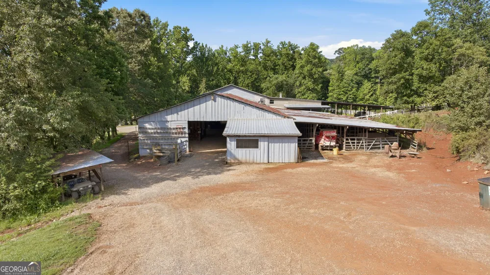 232 Sunburst LN Clarkesville, GA 30523