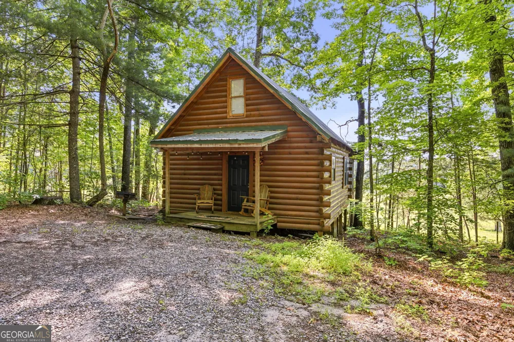 232 Sunburst LN Clarkesville, GA 30523