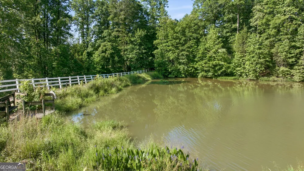 232 Sunburst LN Clarkesville, GA 30523