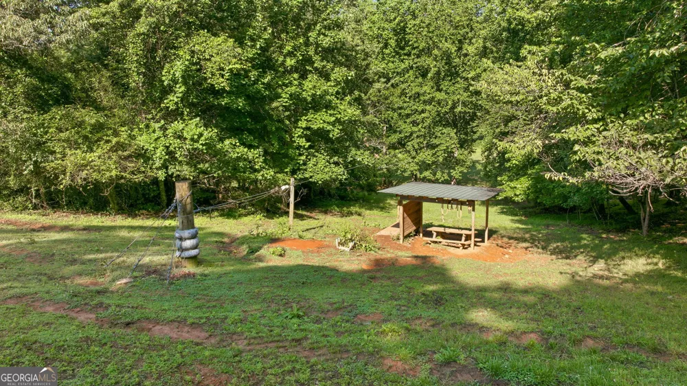 232 Sunburst LN Clarkesville, GA 30523