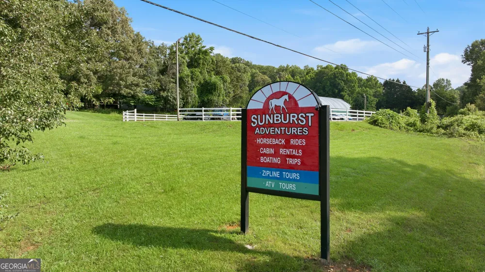 232 Sunburst LN Clarkesville, GA 30523