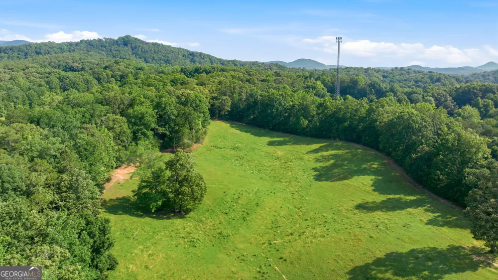 232 Sunburst LN Clarkesville, GA 30523