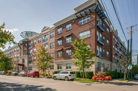 3000 Vanderbilt Pl #445