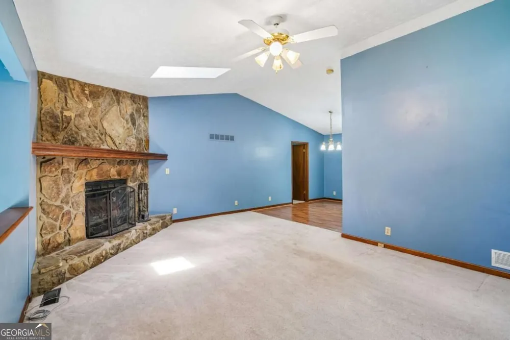 659 Sunshine TRCE NW Acworth, GA 30102